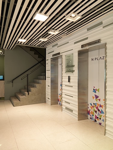 N-PLAZA 國際百貨 - 室內設計作品 10