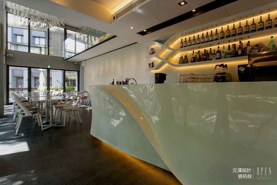 【元澤設計 張祐銓】2017金外灘獎 《Moena Cafe》展現夏威夷柔美風情 - 設計師專訪 4