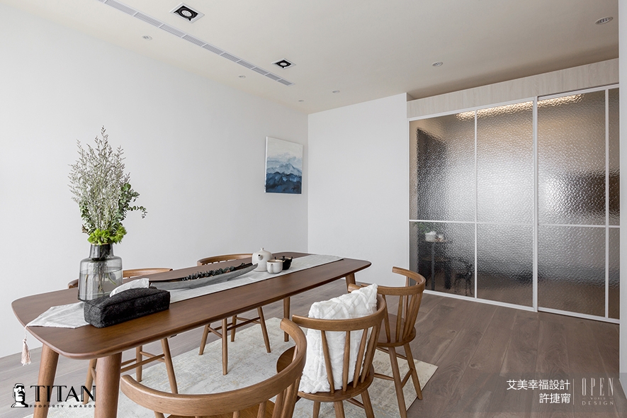 【艾美幸福設計】2024 TITAN Property Awards 許捷甯侘寂雅宅靜閃銀輝！ - 設計師專訪 5